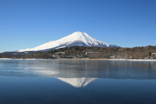 12月29日湖畔から.jpg